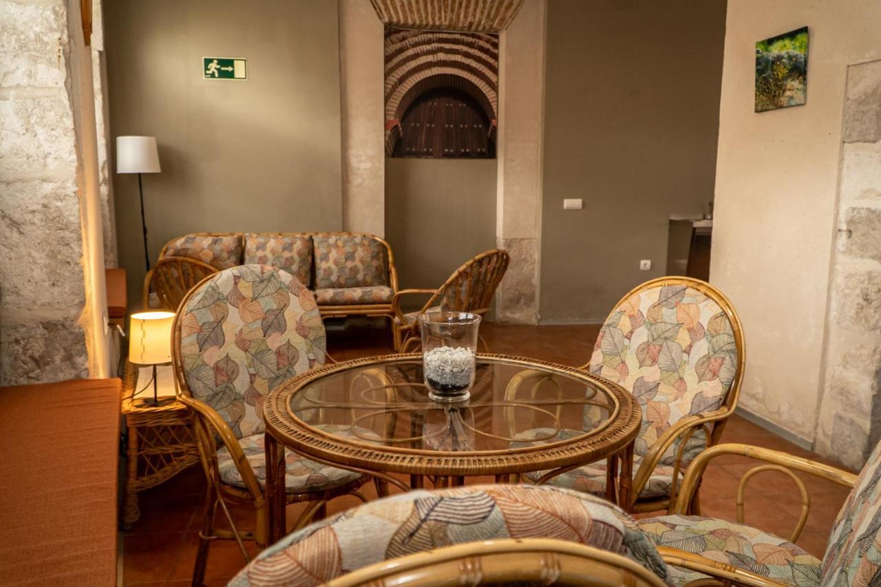 Albergue De Cuellar Luaran gambar