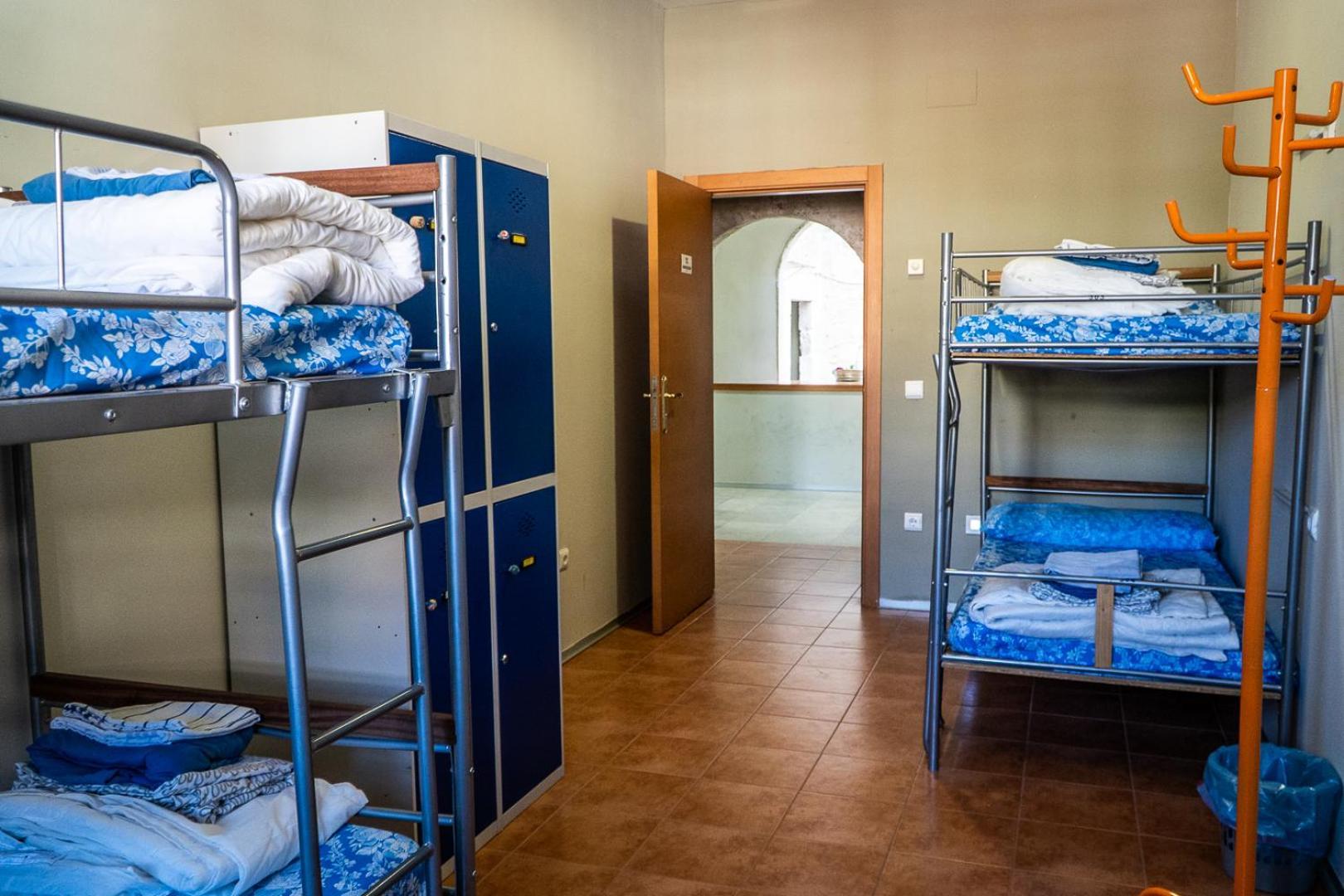 Albergue De Cuellar Bilik gambar